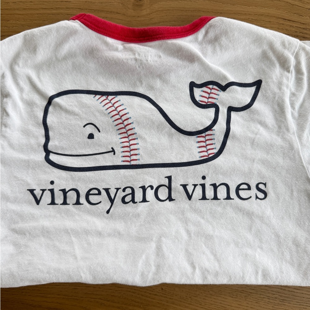 Vineyard Vines Kids White baseball Whale Graphic T-Shirt size small